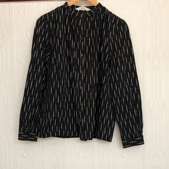 Sustainable, Fairtrade, People Tree black and white Indian loomed fabric shirt - Picture 3 of 4